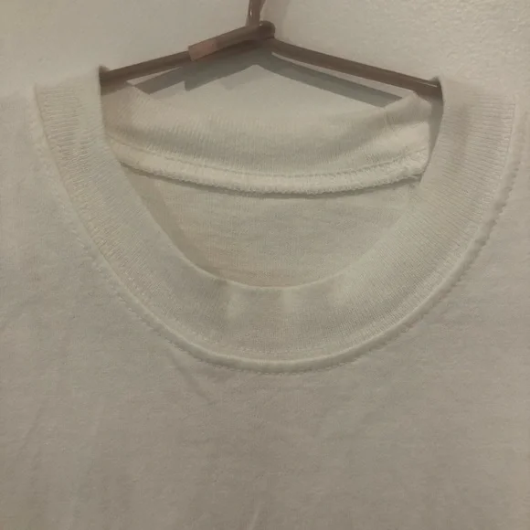 Authentic Disney polka dot mini mouse spirit jersey - Picture 3 of 8